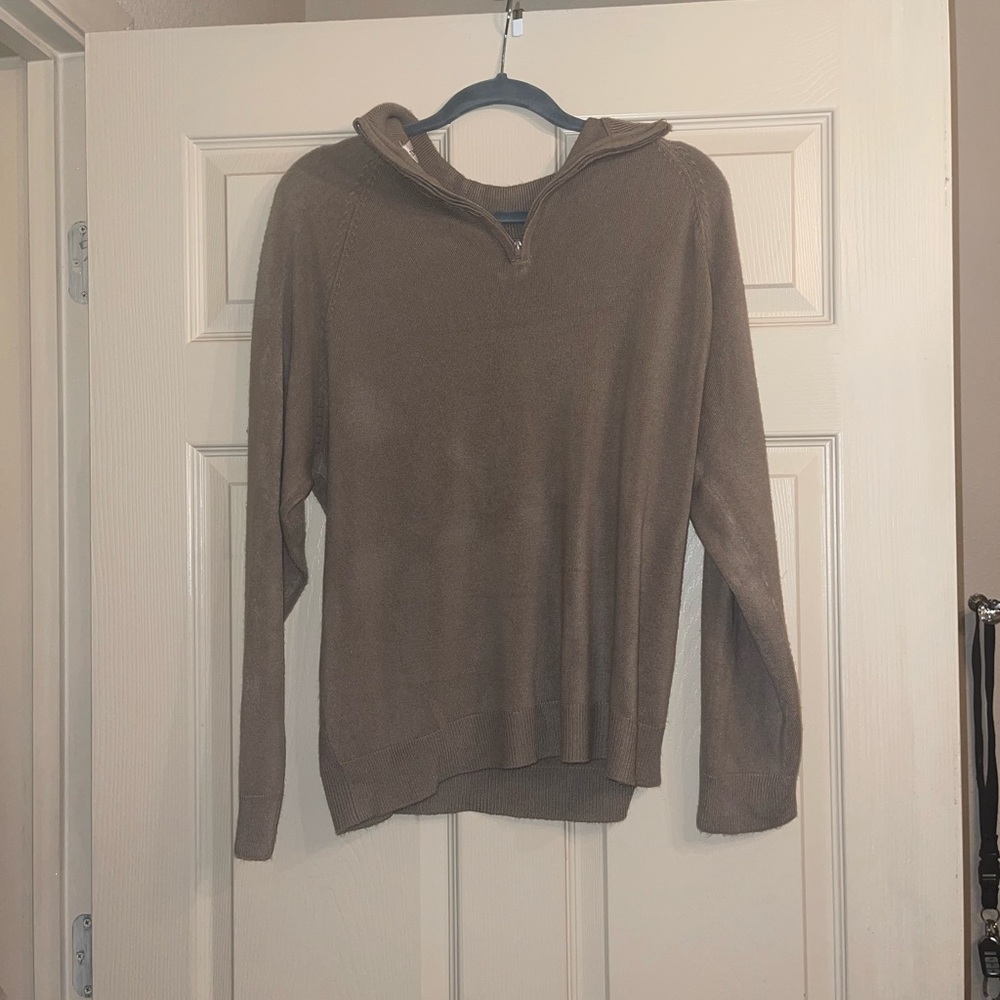 Brown sweater size L